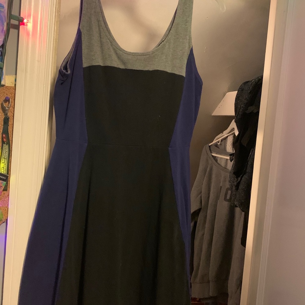 Short dress